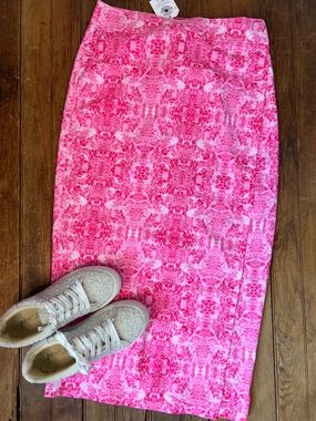 Rip Skirt Hawaii bright pink full length 4 wrap skirt size small
